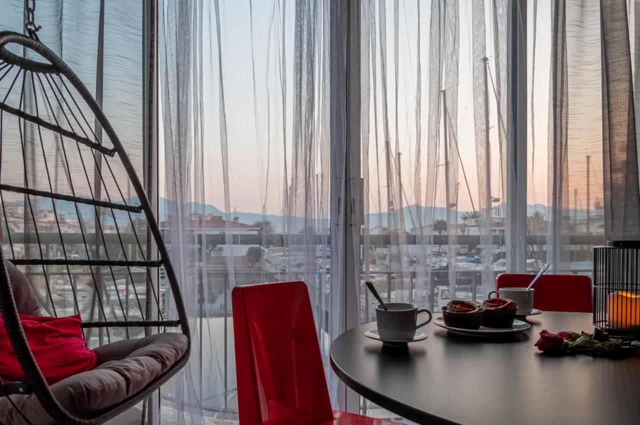 Estudio En 1ª Linea Con Vistas Al Puerto Deportivo By Insidehome إمبوريابرافا المظهر الخارجي الصورة