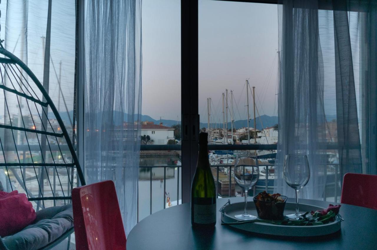 Estudio En 1ª Linea Con Vistas Al Puerto Deportivo By Insidehome إمبوريابرافا المظهر الخارجي الصورة
