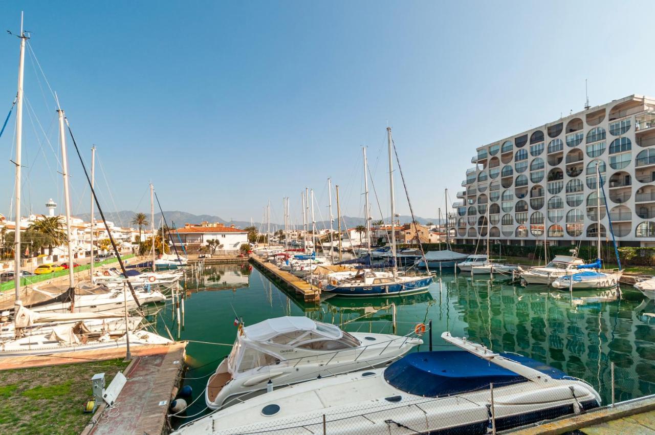 Estudio En 1ª Linea Con Vistas Al Puerto Deportivo By Insidehome إمبوريابرافا المظهر الخارجي الصورة